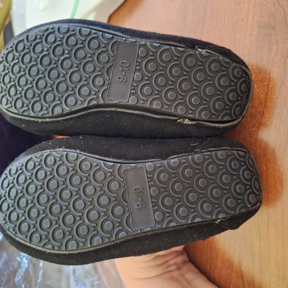 Lucky Brand Black Moccasin Slippers